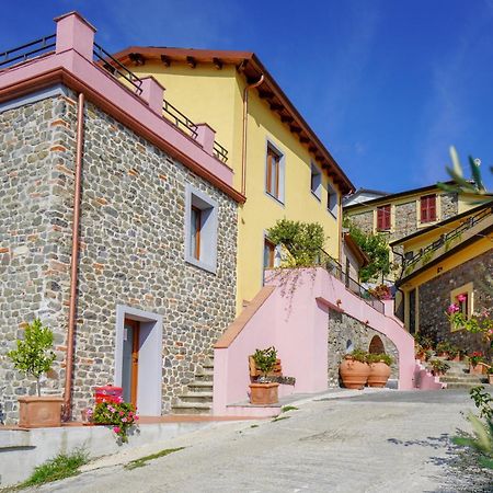 Eremo Dei Poeti Albergo Diffuso Aulla Extérieur photo